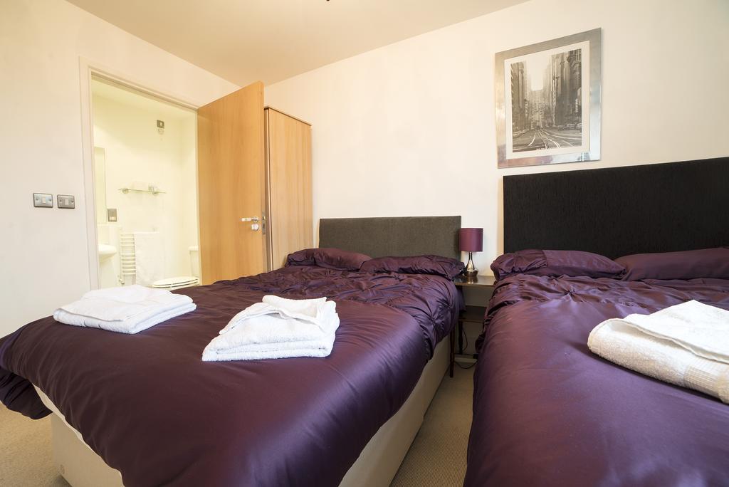 Piccadilly Gardens Apartment Manchester Room photo
